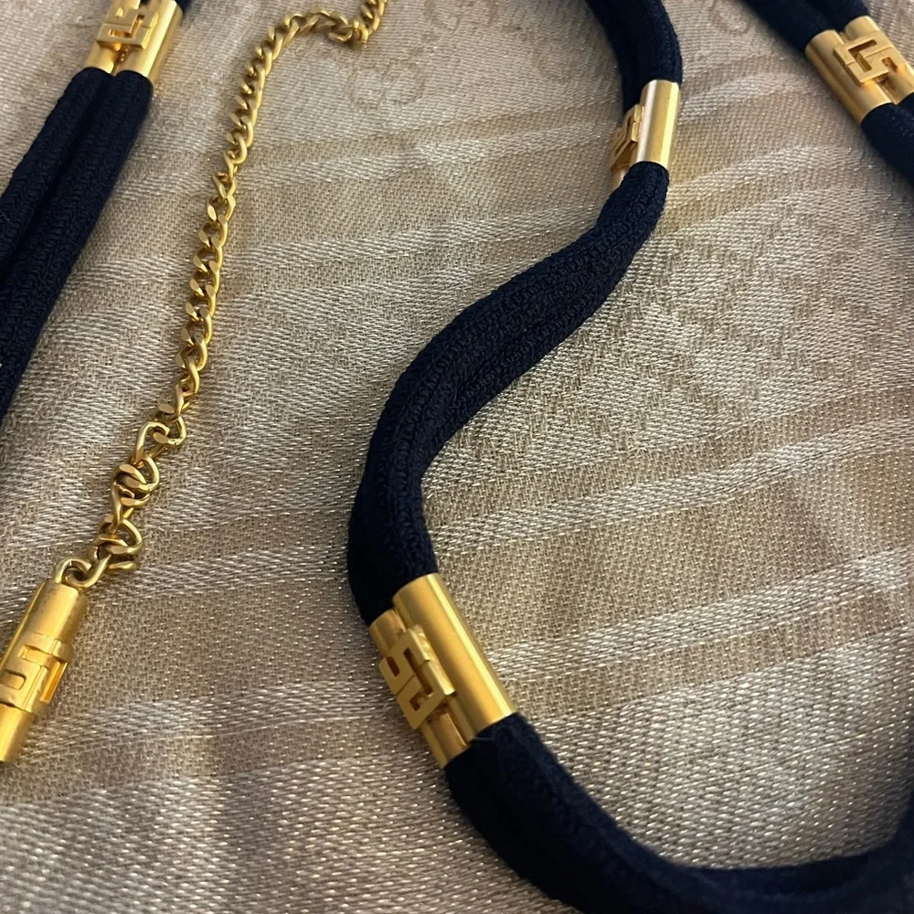 St. John Navy Rope & Gold Logo Chain Belt - 42” - Picture 4 of 5